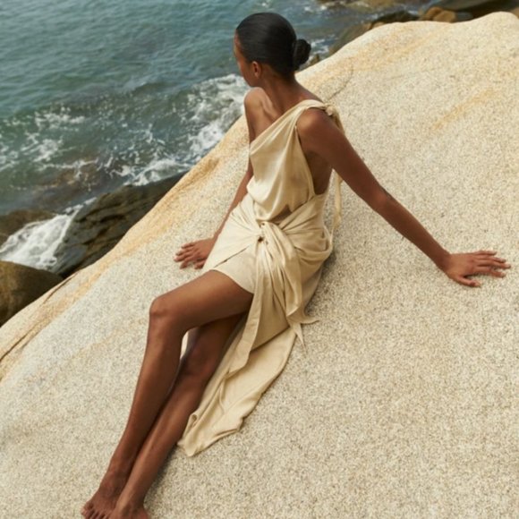 Baobab Marea Satin Dress in Caramel Medium New Womens One Shoulder Midi - Picture 4 of 16